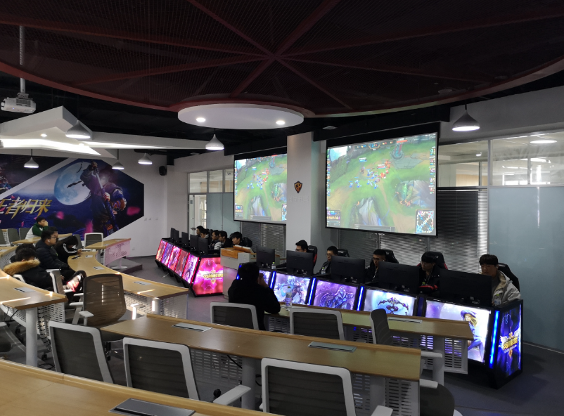 电竞学校的学费多少？城市位置与学校口碑影响也不小